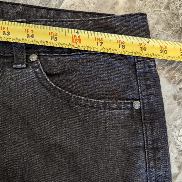 Gloria Vanderbilt black high rise streigh leg Embroidered Regal Jeans size 16 - Picture 7 of 8